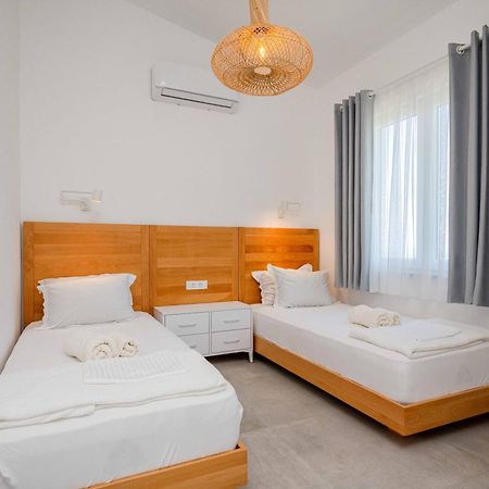President Bungalows And Apartments Utjeha Ngoại thất bức ảnh