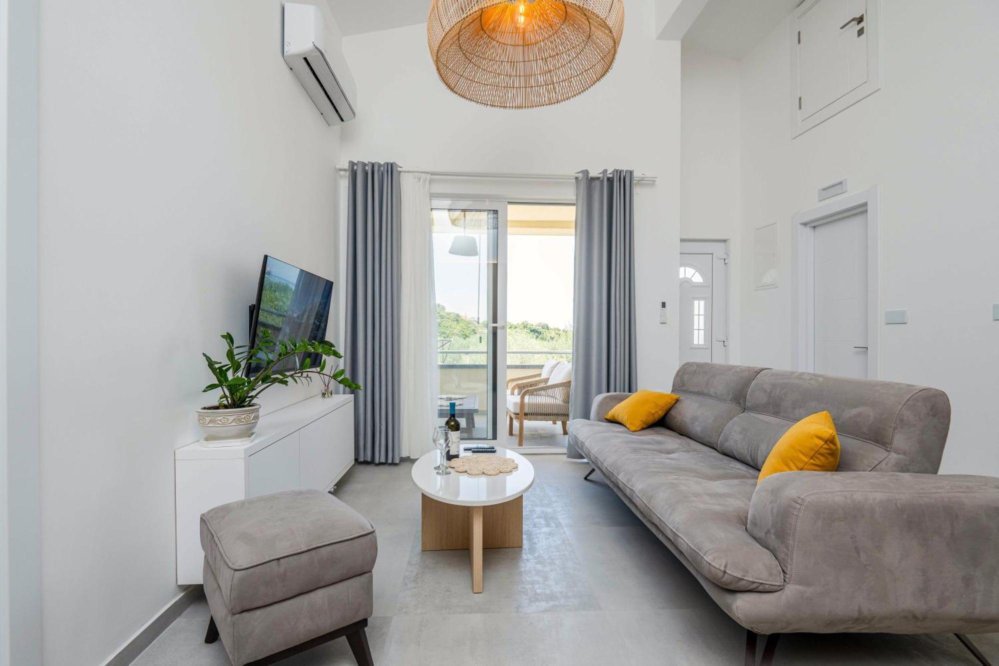 President Bungalows And Apartments Utjeha Ngoại thất bức ảnh