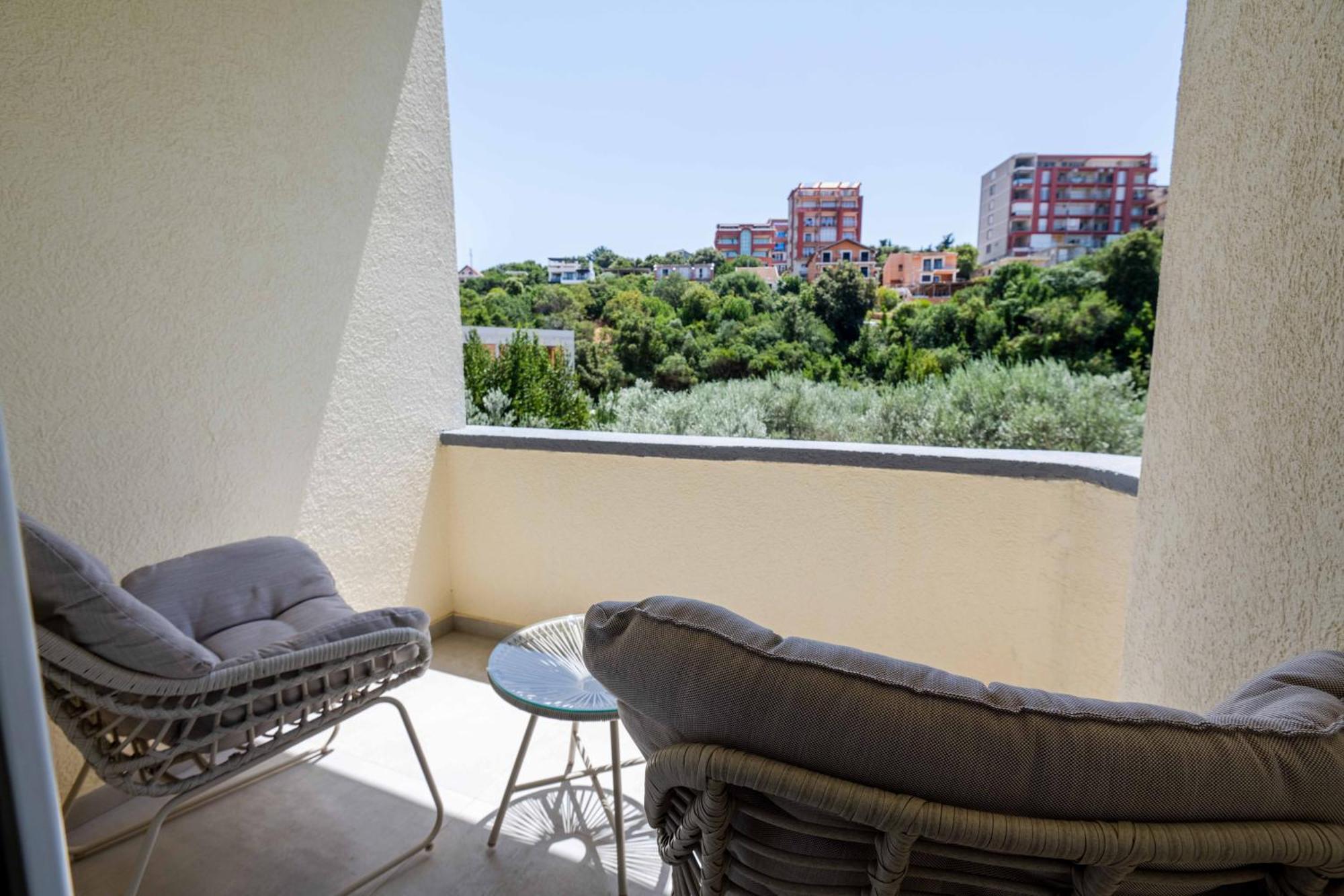 President Bungalows And Apartments Utjeha Ngoại thất bức ảnh