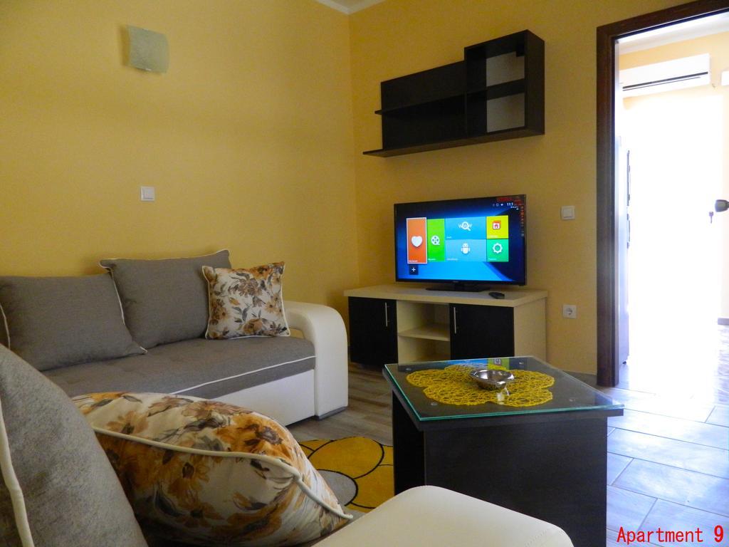 President Bungalows And Apartments Utjeha Ngoại thất bức ảnh
